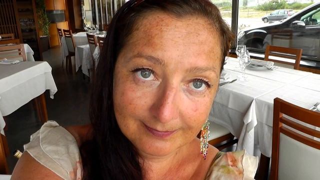 Навстречу продуктовому эмбарго: поедание омара на берегу Атлантического океана. смотреть онлайн