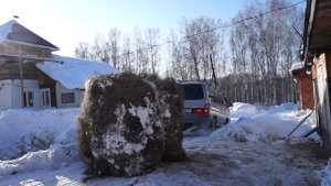 Японский минивэн HiAce Toyota, зимой, всегда есть работа.