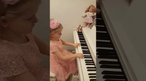 Л. Моцарт. Волынка. Евгения, 5 лет. Фортепиано. 30.10.2022.