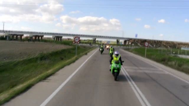 VII MOTOMERIENDA DE YUNCOS смотреть онлайн