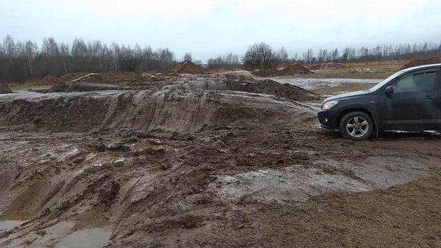 Toyota Rav4 Offroad смотреть онлайн