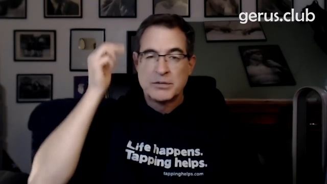 Коронавирус (Coronavirus) - справляемся с массовым неврозом. Таппинг с Бредом Йейтсом (Brad Yates смотреть онлайн