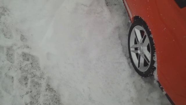 ЗИМОЙ НА ЛЕТНИХ ШИНАХ