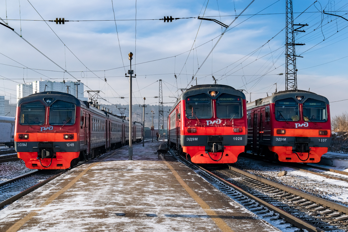 Железнодорожный 24 часа. Эд9м Иркутск. 3эс5к Иркутск. Железная дорога Иркутск. ЖД онлайн.