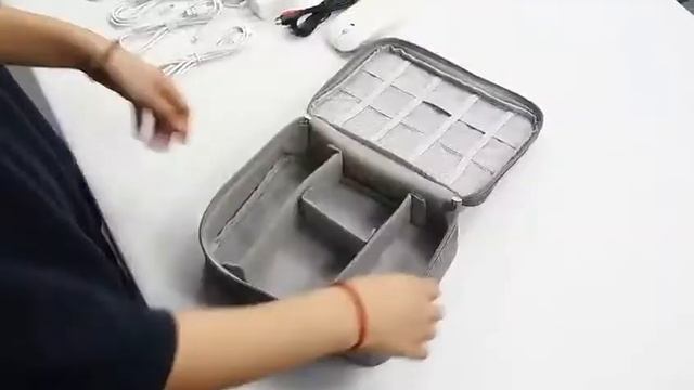 Органайзер дорожный / Сумка для гаджетов / Органайзер для кабелей 24 см x 18 см x 9,5 см смотреть онлайн