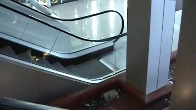 Эскалаторы KONE ТЦ Москва г. Барнаул смотреть онлайн