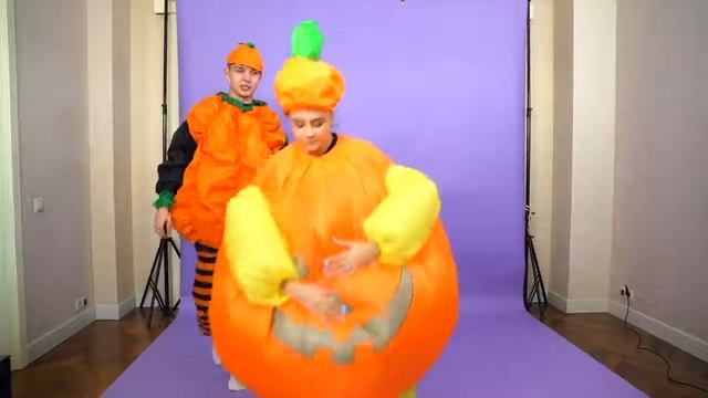 ЙОГА CHALLENGE В КОСТЮМАХ ТЫКВ - ХЭЛЛОУИН смотреть онлайн