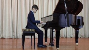 Петр Ильич Чайковский. "Игра в лошадки" из "Детского альбома"