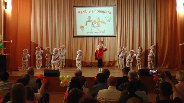 Хореографический ансамболь русский сувенир танец Поварята смотреть онлайн