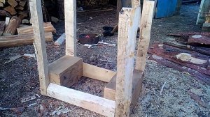 Горбыль дровянной. Козлы для удобства.