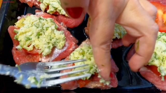 МЯСО ПО-ФРАНЦУЗСКИ ИЗ СВИНИНЫ В ДУХОВКЕ! мясо по французски