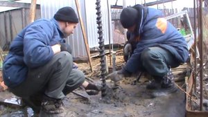 Бурение скважин абиссинский колодец (игла) часть 2   скважина-игла.рф