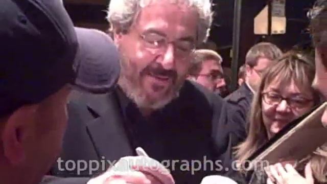 Harold Ramis - Signing Autographs at Year One Premiere After-Party in NYC смотреть онлайн
