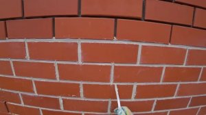 Расшивка кирпичной кладки своими руками. Выполняем фуговку на доме смесью