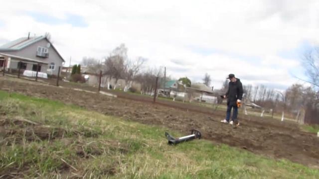 НАШ ПЕРВЫЙ КОП! ЧТО МОЖНО НАЙТИ МЕТАЛЛОИСКАТЕЛЕМ НА ОГОРОДЕ смотреть онлайн