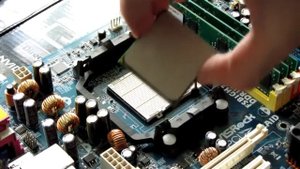 Замена термопасты и установка процессора AMD