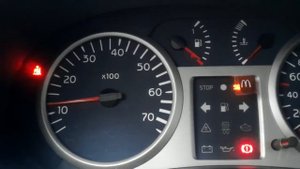 Renault Clio II плохо заводится и сразу глохнет.