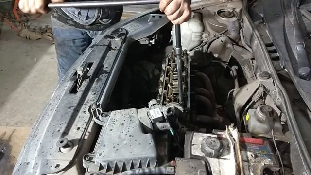 Замена прокладки ГБЦ на Гранте 8V смотреть онлайн