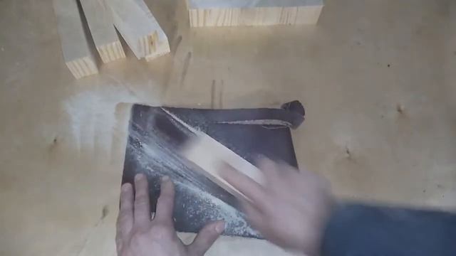 Торцевая разделочная доска своими руками. DIY . Making a cutting board from rough lumber. смотреть онлайн