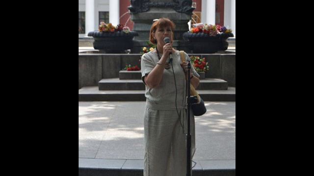 Анна Галанина "У дальней дороги", стихи. Читает автор.