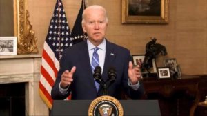 Байден перестал моргать  Что Америкой управляет робот?