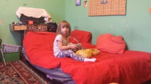 21.12.18 спектакль про девочку, которая не слушалась маму