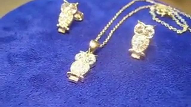 Продам Комплект Swarovski Серьги Кулон из коллекции Crocus Elite смотреть онлайн