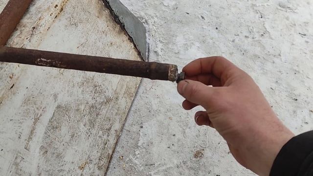 Садовая тачка из металлического хлама без вложений. смотреть онлайн