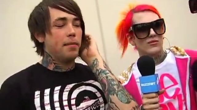 Jeffree Star Being a Smart Ass at SmartPunk смотреть онлайн