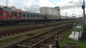 "Теперь одноэтажный(" Электровоз ЭП1М-663 с поездом №277 Анапа - Санкт-Петербург