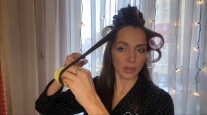 Укладка волос с бигудями липучками. Результат -хороший объем!