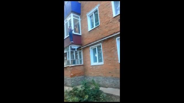 как разбудить знакомого,если выключен домофон смотреть онлайн