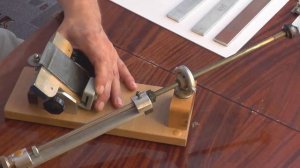 Заточка ножа для рубанка на приспособлении