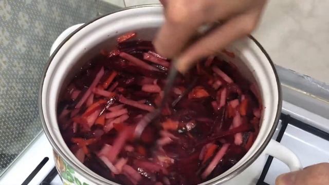 Свекольник горячий - по домашнему. Простой рецепт без мяса