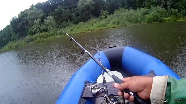 ЛОВЛЯ ЩУКИ НА ВОБЛЕРЫ....ОТПУСТИЛ 16 ШНУРКОВ смотреть онлайн