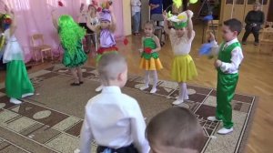 Танец-игра "Соберем букетик"