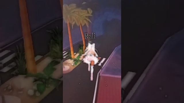 ROYALE HIGH ЛЕТНЕЕ ОБНОВЛЕНЕЕ, АЛМАЗНЫЙ ПЛЯЖ, ПОДАРКИ смотреть онлайн