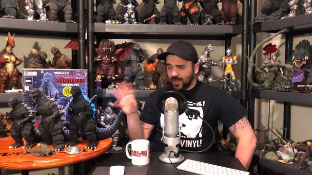 X-Plus 30cm Godzilla 1984 Yuji Sakai Figure Review смотреть онлайн