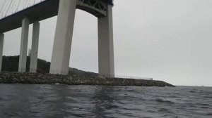 Бухта Улисс под мостом на остров Русский