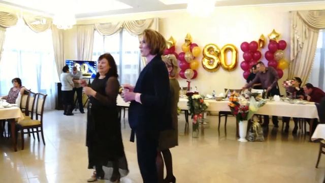 Ведущий на юбилей 80 лет ,тамада на юбилей, праздник ведущий,проведение юбилеев тамада смотреть онлайн