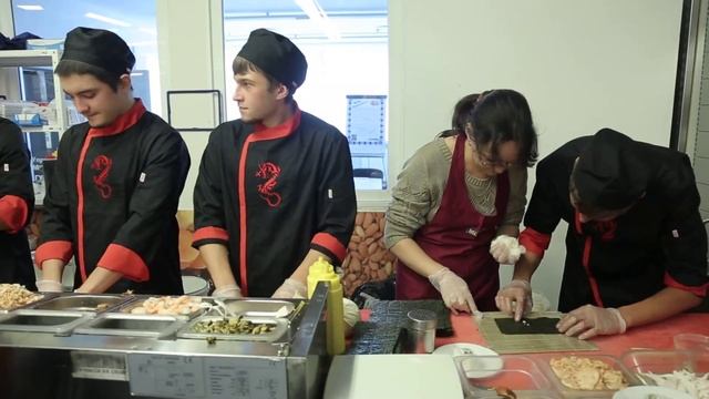 Как приготовить ролл Сливочный угорь? смотреть онлайн