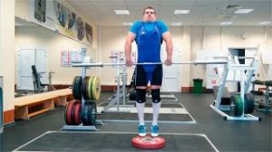 Гибридное упражнение: шраги + подъём на носки + кисти