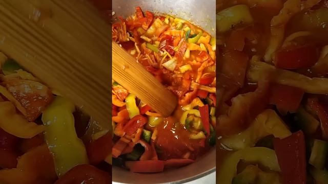 Такое лечо всегда уходит на ура! смотреть онлайн