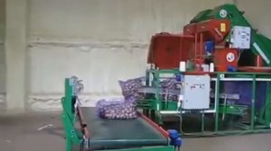 ФАСОВКА КАРТОФЕЛЯ В СЕТКИ МЕШКИ.  АВТОМАТИЧЕСКАЯ ЛИНИЯ.