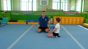 СПОРТИВНАЯ ГИМНАСТИКА | ДЛЯ ДЕТЕЙ | ЗАНИМАЕМСЯ ДОМА | GYMKIDS