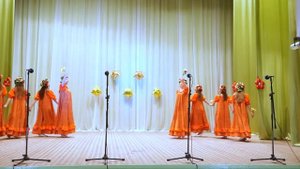 вокально-хореографическая композиция "Пойдёмте, девки, пойдёмте, красные"