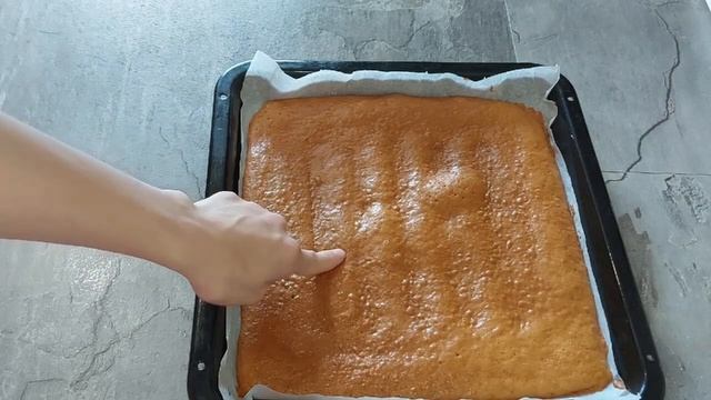 Медовый Рулет за 30 минут. Медовый без раскатки.Рулет Жасау. смотреть онлайн