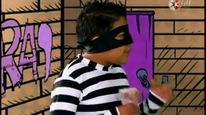 Детская передача девочка подняла мальчика