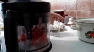 Нарезка кубиками на блендере Vitek VT-1480