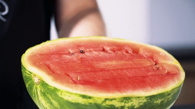 Porcovač na meloun PRESTO смотреть онлайн